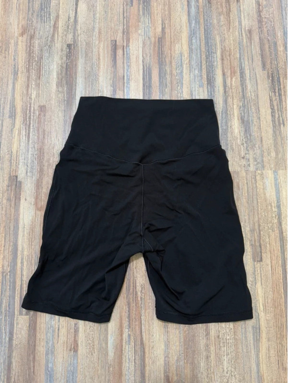 Aerie offline biker shorts size medium - Picture 2 of 3